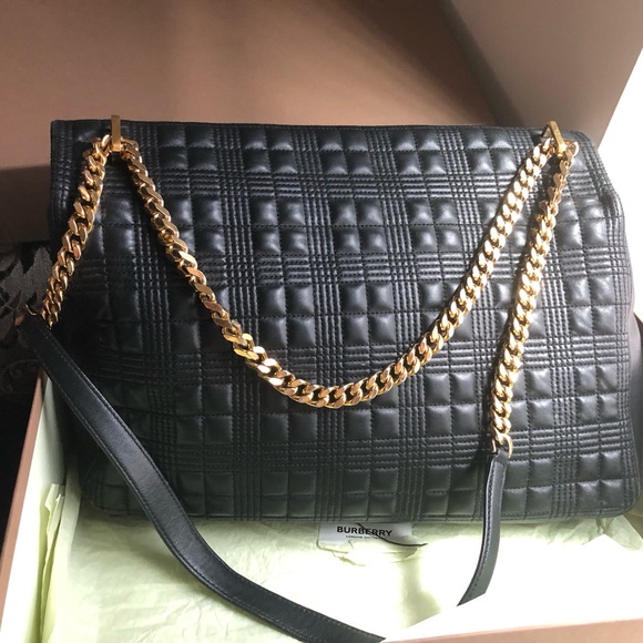 Authentic Burberry Lola Shoulder Bag - Picture 7 of 15